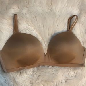 VS Nude Bra